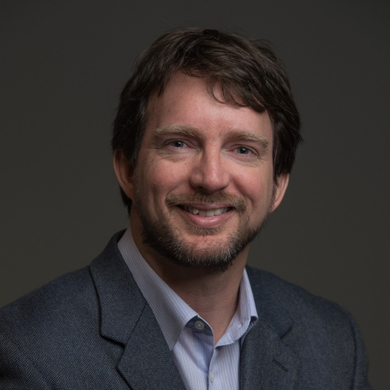 Alexis Ward, Project Finance (Financiamento de Projetos), LUTH Consultoria Empresarial (RJ)